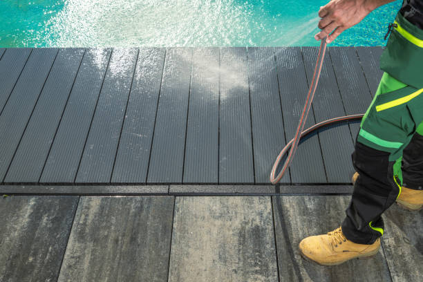 Best Deck Pressure Washing  in Loveland Park, OH