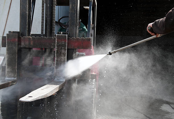 Best Deck Pressure Washing  in Loveland Park, OH